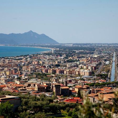 Villa Panoramica Terracina Eksteriør billede